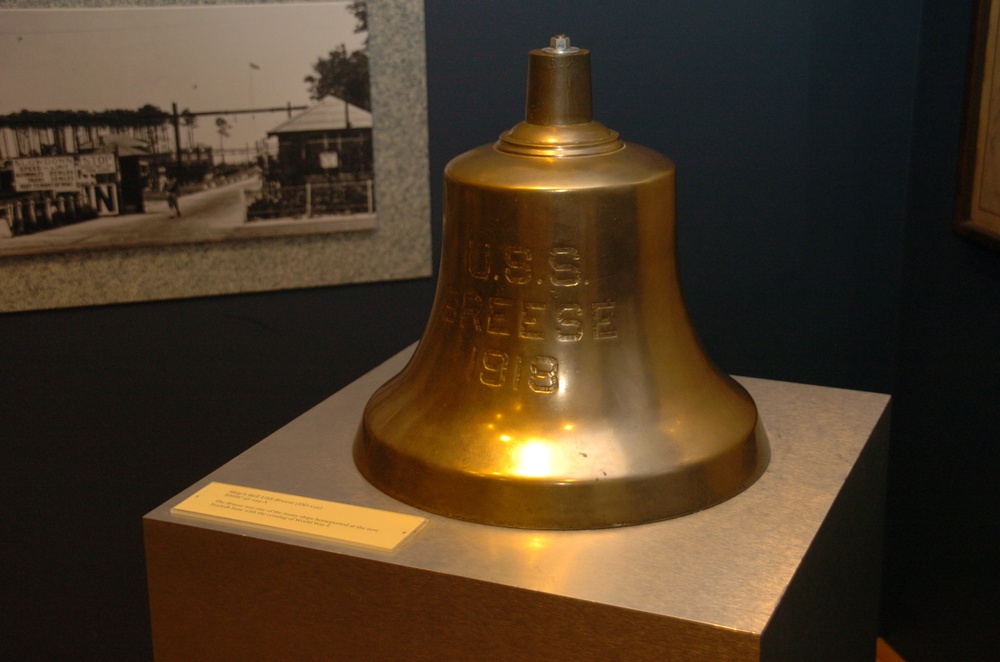 Ship's bell from USS Breese (DD 122)