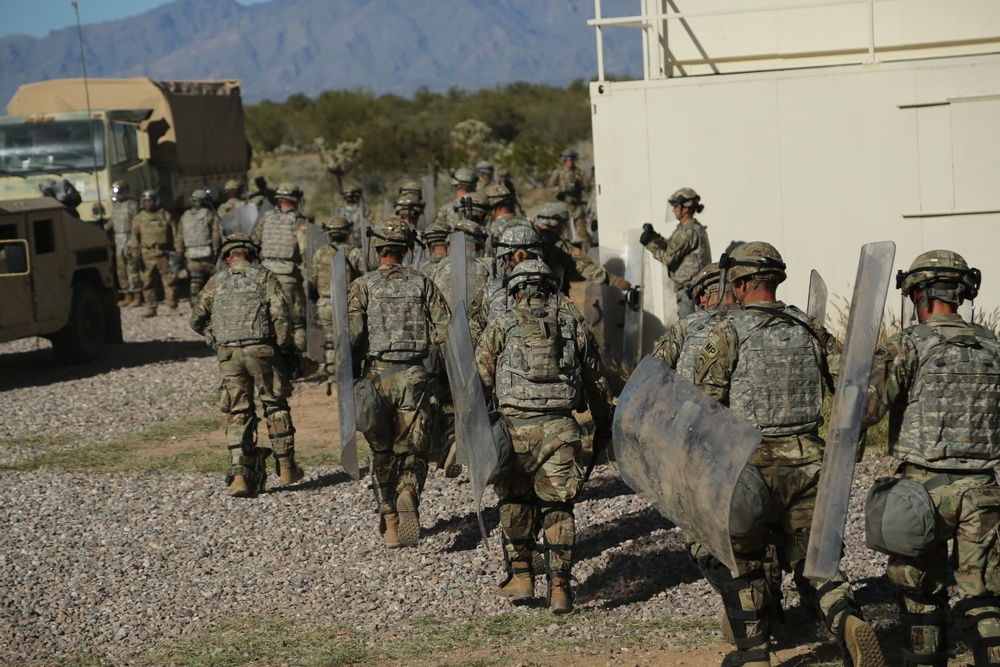 DVIDS - Images - U.S. Army Military Police conduct non lethal training ...