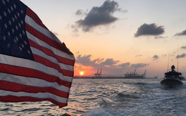 CRS 8 Sunset Transit Back to Base