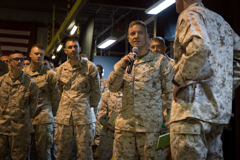 ACMC Visits Marines and Sailors with 5th Marine Expeditionary Brigade