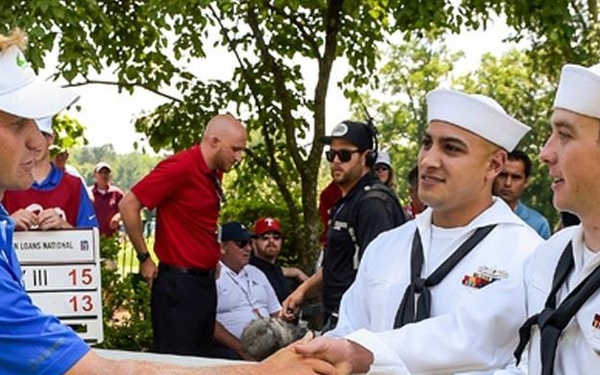 Golfer Bill Hurley III meets troops