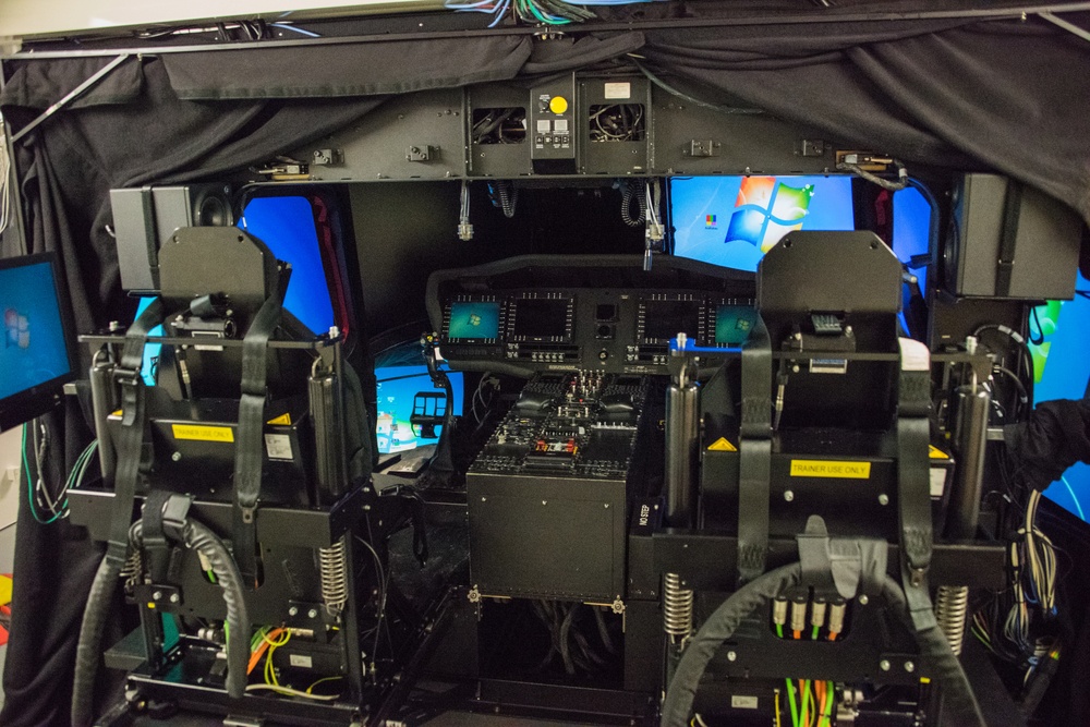 UH-60 Flight Simulator Routine Check