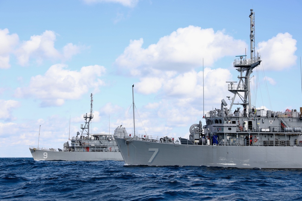 USS Pioneer and USS Patriot join forces at sea