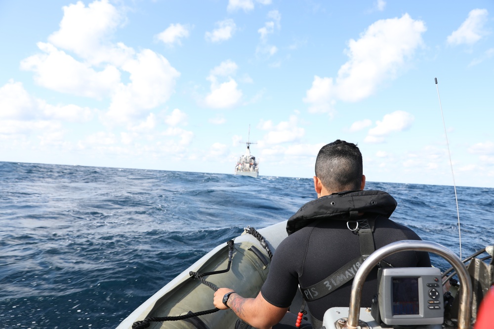 USS Pioneer and USS Patriot join forces at sea