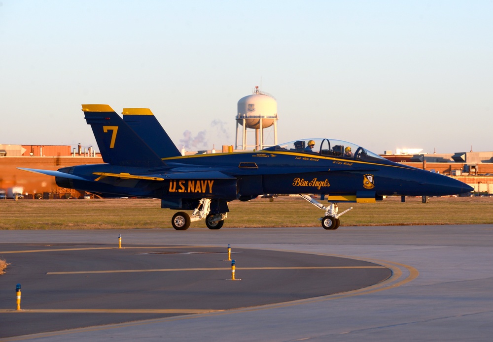 Blue angels hotsell tinker afb