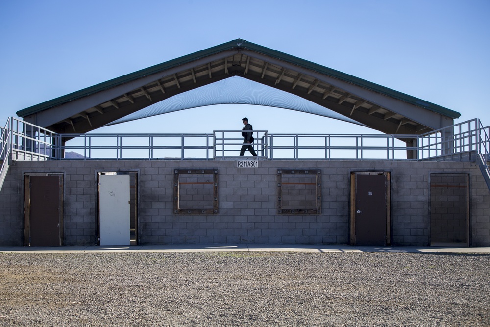 BOOM! Marines with SRT rehearse breaching techniques