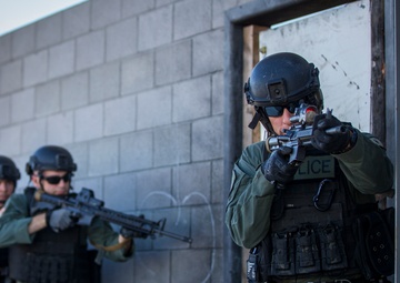 BOOM! Marines with SRT rehearse breaching techniques