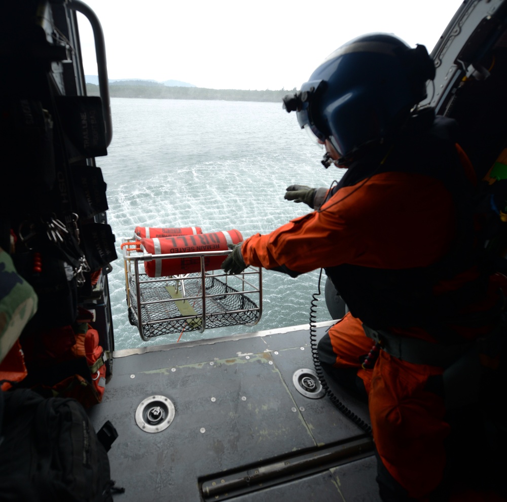 Coast Guard aircrew trains for helicopter rescues