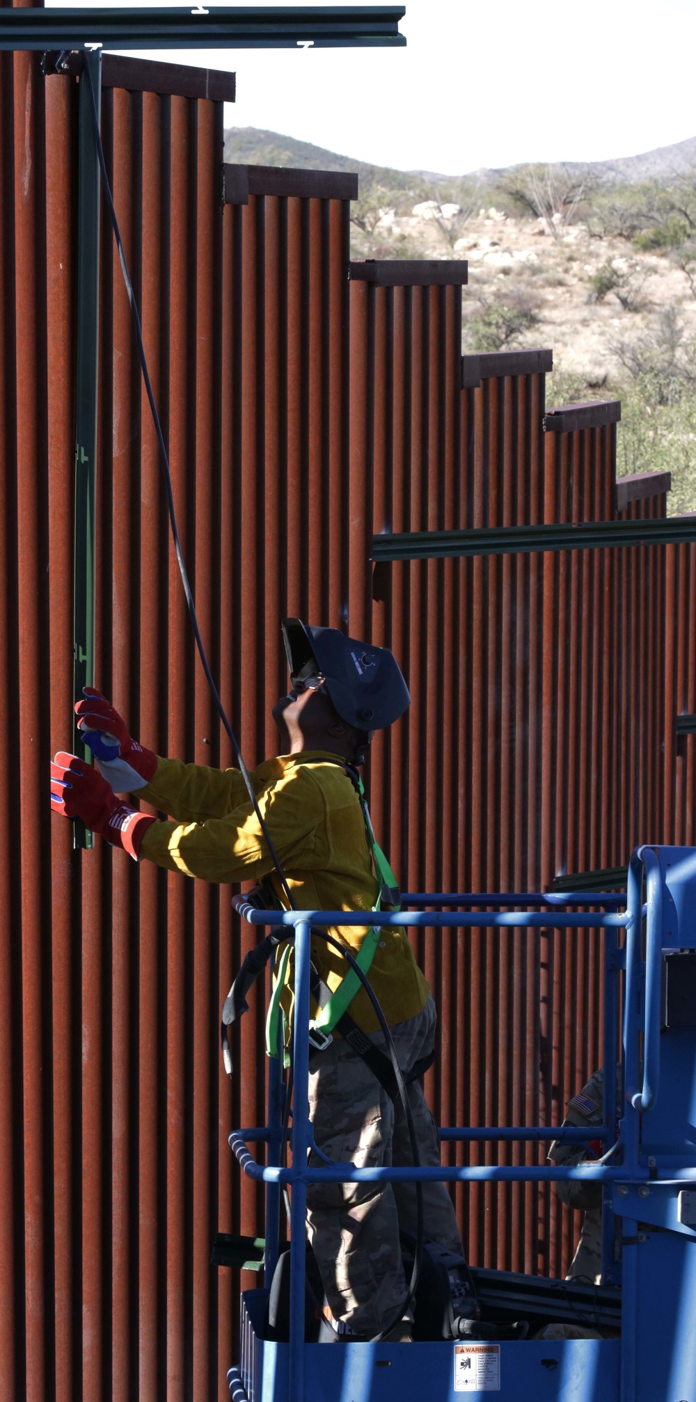 937th Route Clearance Company installs C-Wire in Arizona