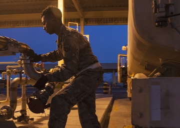 Airman sets 2018 base fueling record