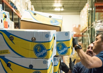 Jacksonville Coast Guard members volunteer at Feeding Northeast Florida