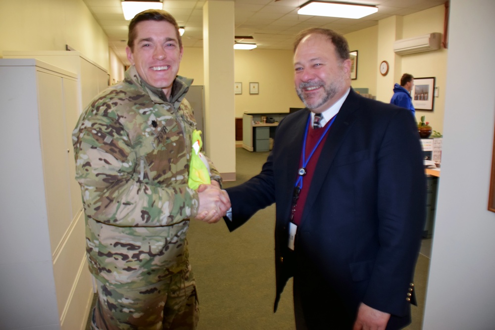 Buffalo District Commander meets with Canandaigua VA Associate Medical Center Director