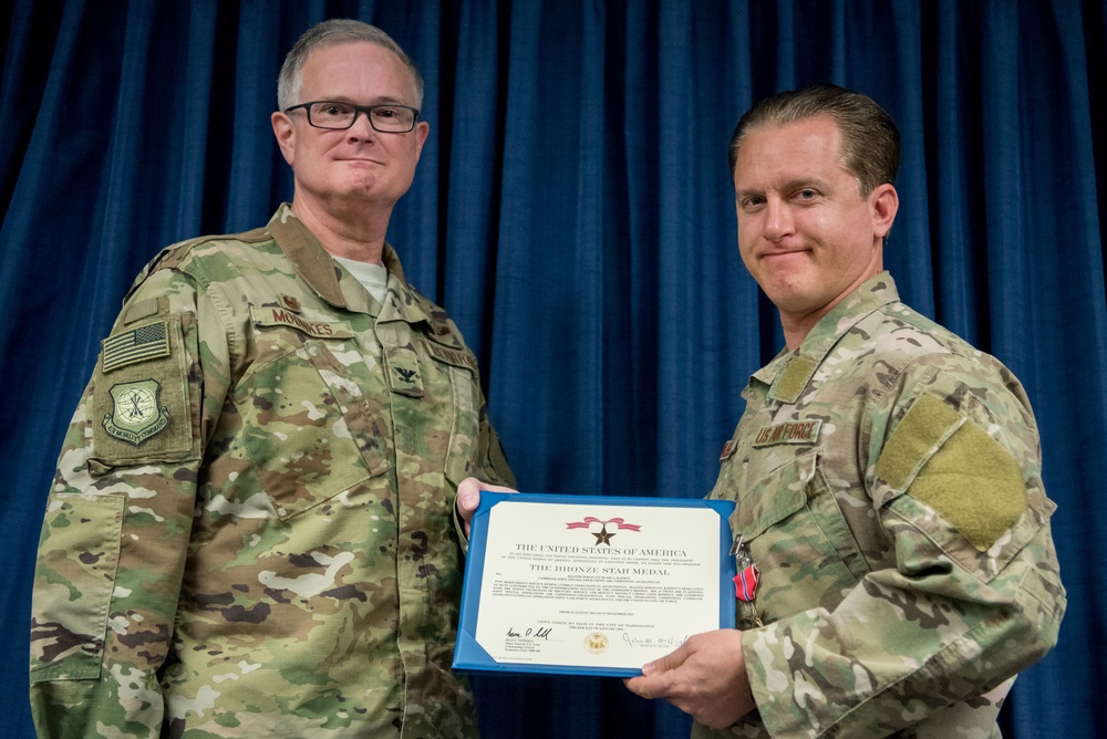 Bronze Star Medal awarded to five 123rd STS Airmen