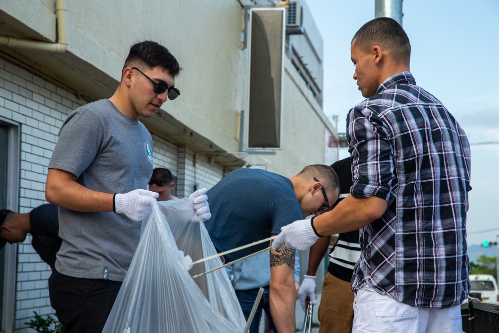 BLT Marines build relationship with Kin community during town cleanup in Okinawa