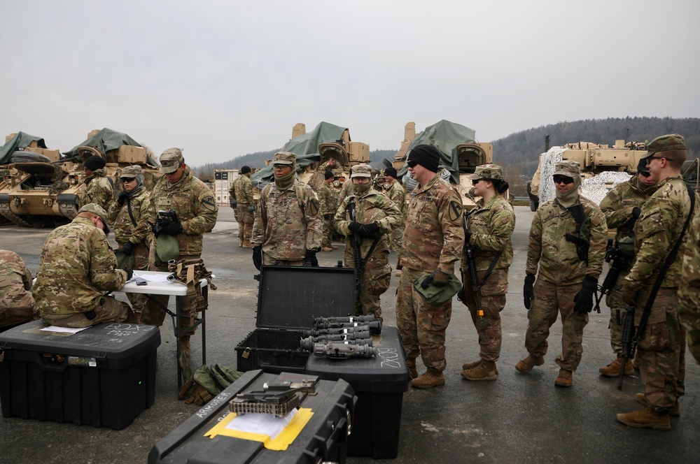 Ironhorse Soldiers of the 91st Brigade Engineer Battalion Prep for Combined Resolve XI