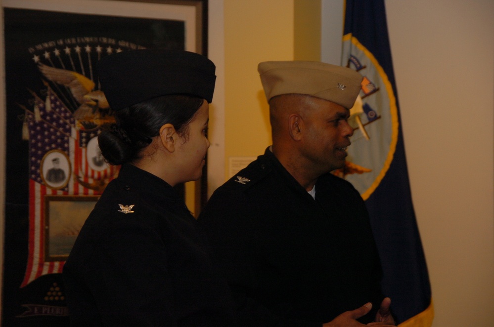 Naval Museum hosts a re-enlistment ceremony