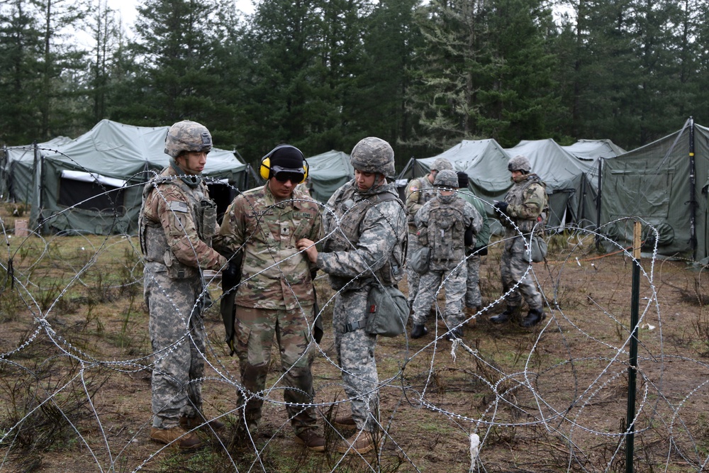 Military Police train on detainee operations