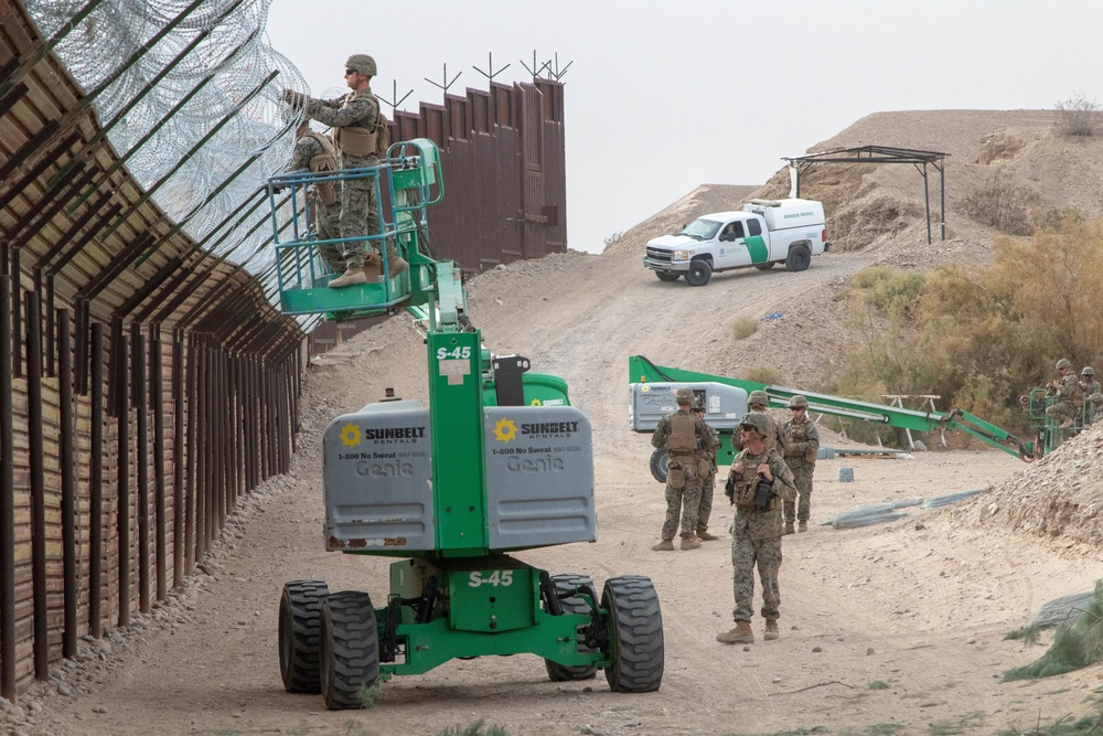U.S. Marines strengthen California-Mexico border at Andrade Port of Entry