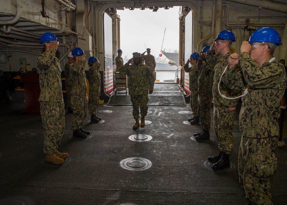 Rear Adm. Cedric Pringle, commander of ESG 3, visits Bonhomme Richard