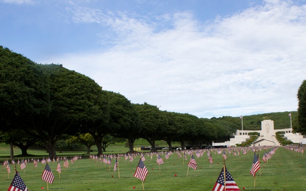 California teen honors veterans nationwide
