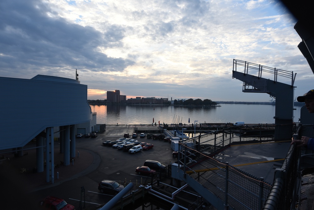 Tour of the USS Wisconsin (BB 64)