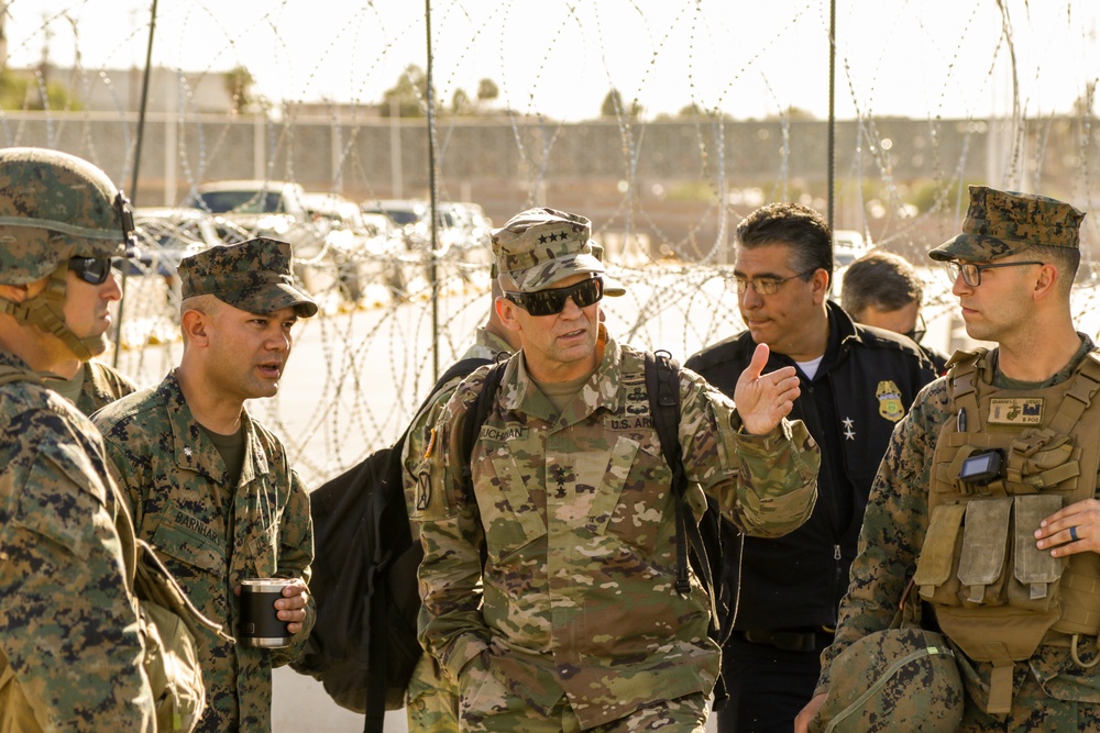 Lt. Gen. Jeffrey Buchanan visits Marines and Soldiers at the Calexico West Port of Entry