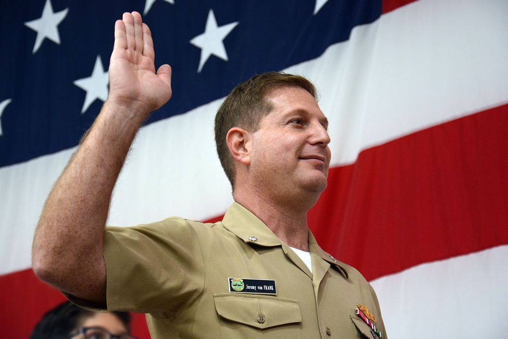 Naval Reserve Officer takes Oath