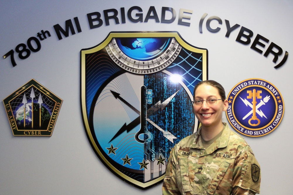 CYBER SNAPSHOT: Master Sgt. Amanda Draeger