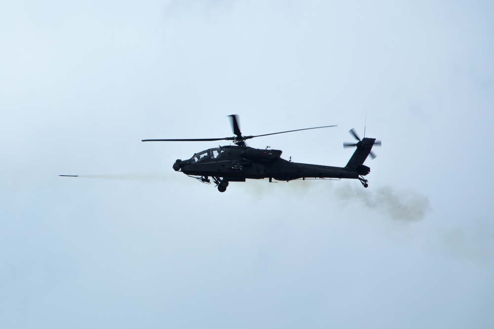 AH-64 Apache Aerial Gunnery Qualification