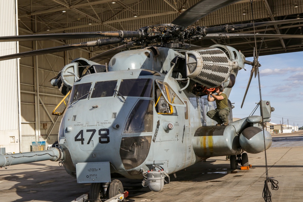 U.S. Marines Conduct Maintenance on a CH-53E