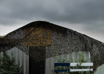Command Sgt. Maj. Breck Speaks to Students at Veteran’s Day Event