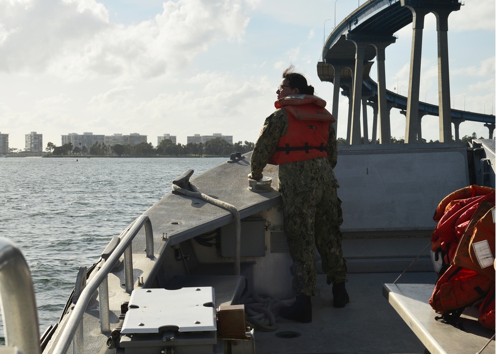 Navy Reserve Assault Craft Unit One (ACU-1) Coxswain Qualification