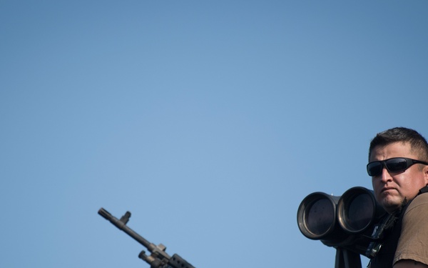 USS Jason Dunham transits Bab al-Mandeb