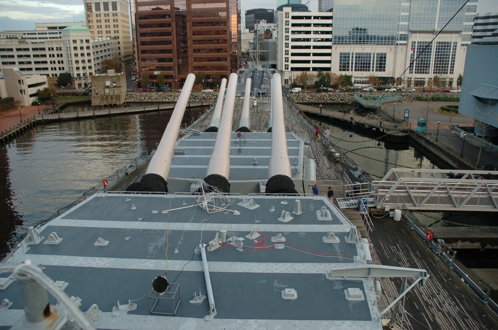 Tour of the USS Wisconsin (BB 64)