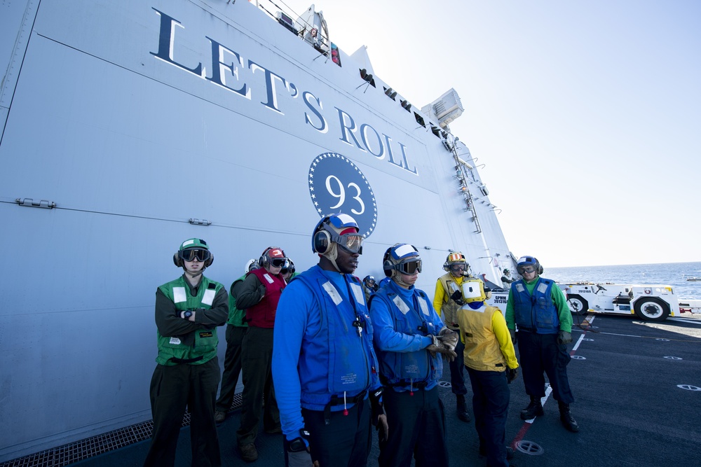 Flight Operations Aboard USS Somerset (LPD 25)