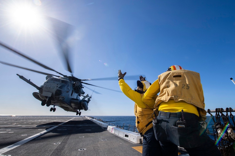 Flight Operations Aboard USS Somerset (LPD 25)