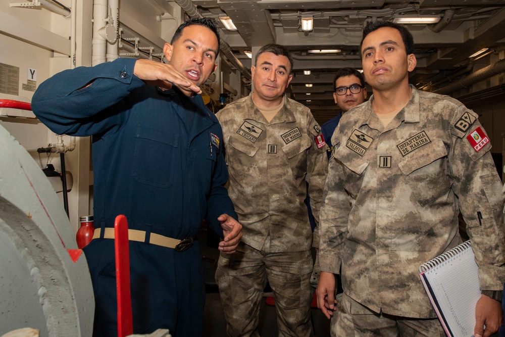 USS Somerset (LPD 25) Hosts Peruvians, Brazilians and Chileans