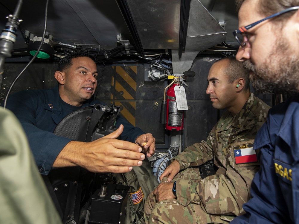 USS Somerset (LPD 25) Hosts Peruvians, Brazilians and Chileans