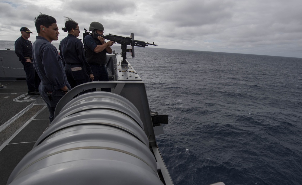 USS Somerset (LPD 25) Damage Control Drill