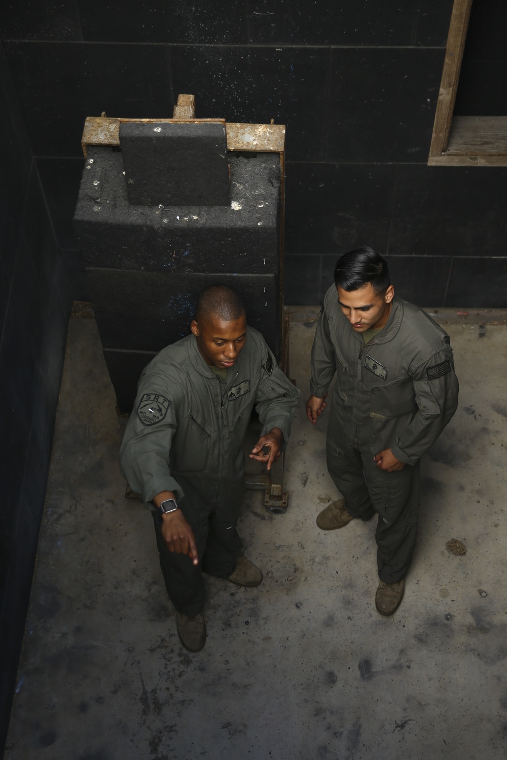 Special Reaction Team Marines enhance specialized precision marksmanship capabilities