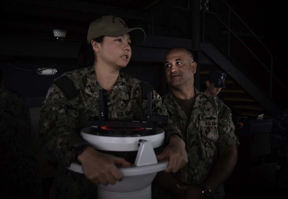 USS Bonhomme Richard Sailors train at Navigation, Seamanship and Shiphandling Trainer (NSST), Naval Base San Diego.