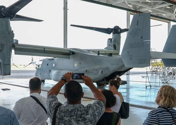 New Zealand journalists tour MCBH