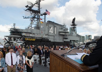 Chaplain Presents Invocation During CSG 15 Change of Command