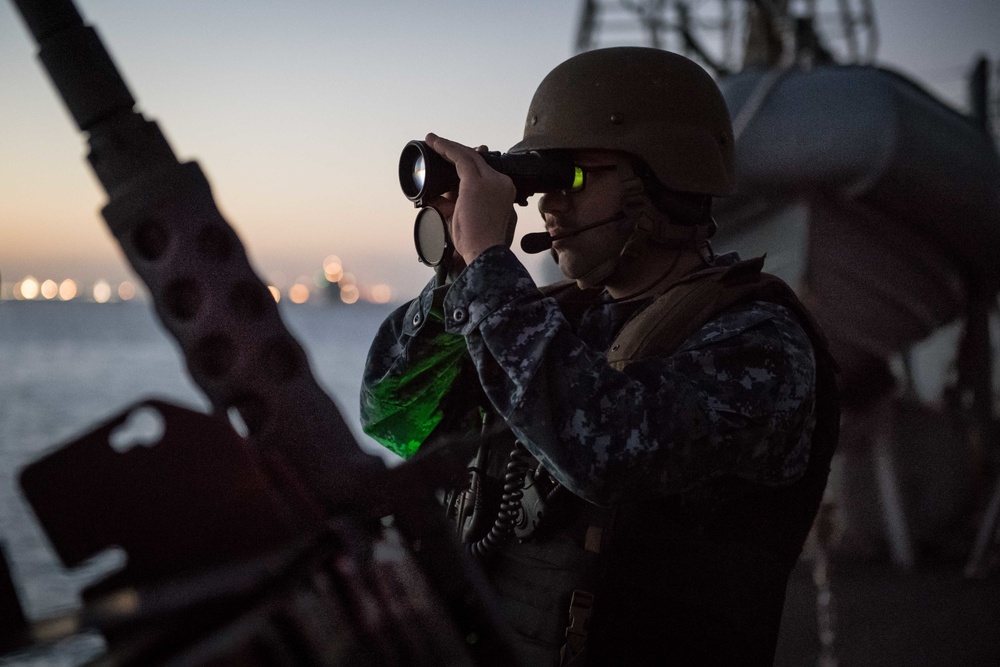 USS Jason Dunham transits the Suez Canal