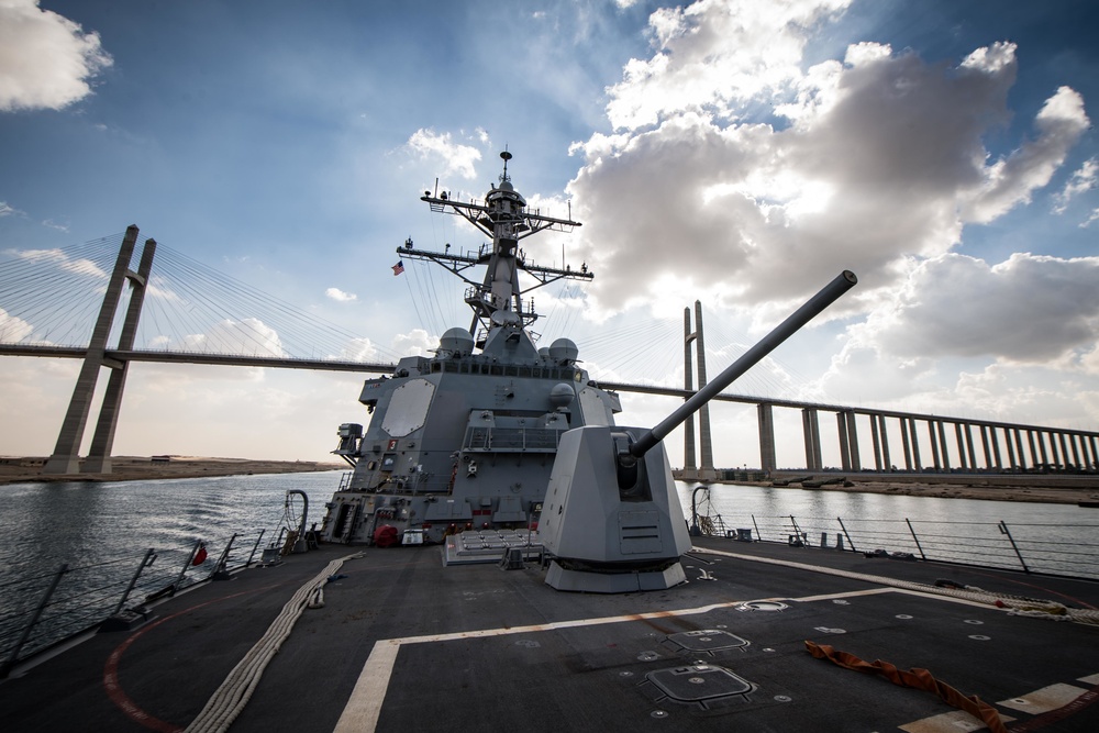 USS Jason Dunham transits the Suez Canal