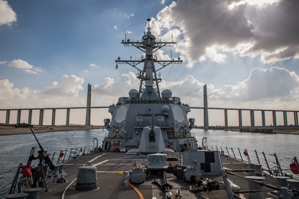 USS Jason Dunham transits the Suez Canal