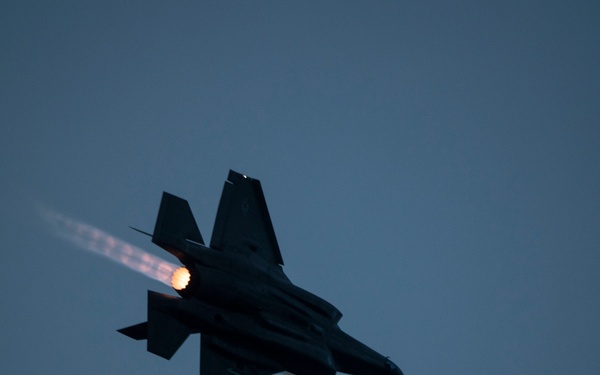 ITF First of Class Flight Trials (Fixed Wing) activities aboard HMS Queen Elizabeth, week of Oct. 30