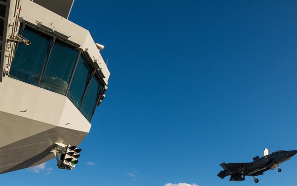 ITF First of Class Flight Trials (Fixed Wing) activities aboard HMS Queen Elizabeth, week of Oct. 30