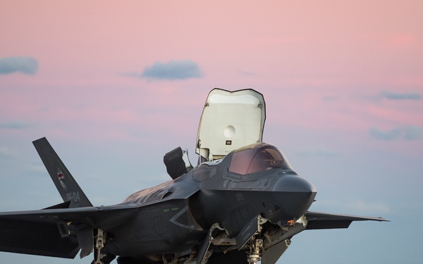 ITF First of Class Flight Trials (Fixed Wing) activities aboard HMS Queen Elizabeth, week of Oct. 30