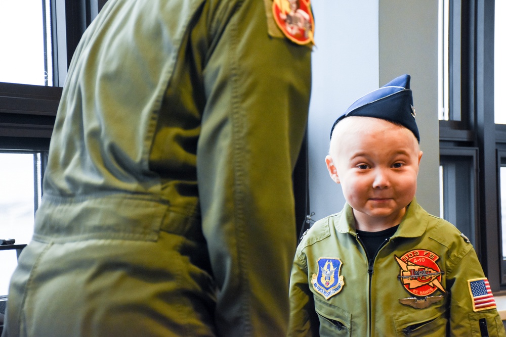 442d Fighter Wing teams with Sporting KC Victory Project to make a child a fighter pilot for a day